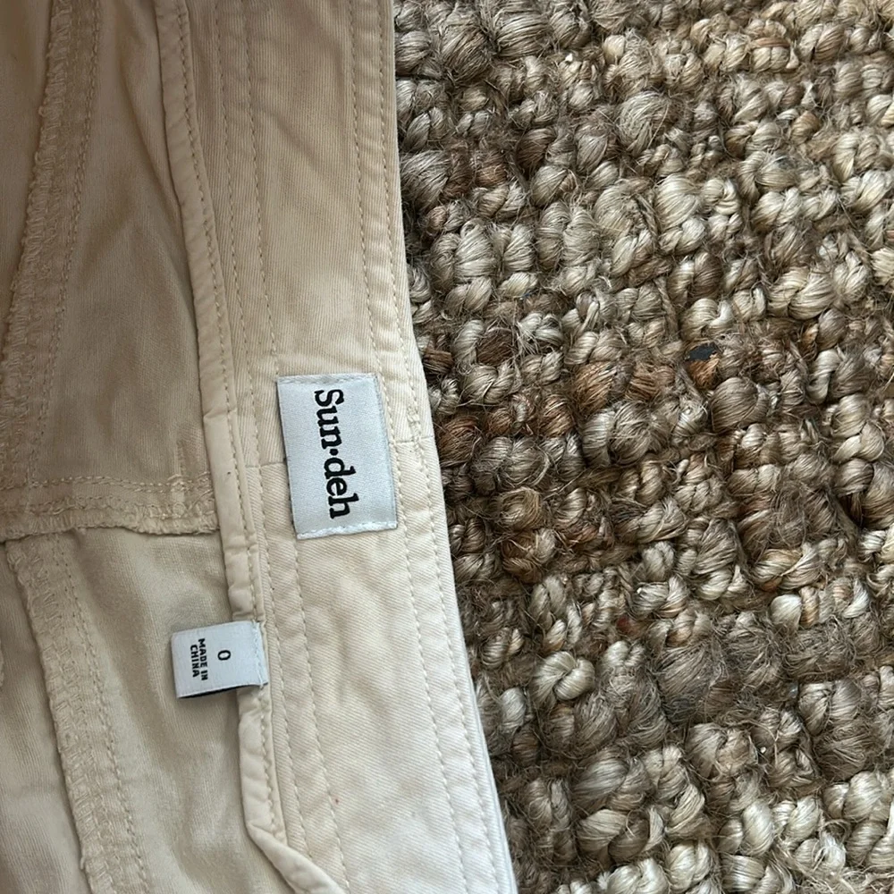 Aritzia Sun-deh Creme Cargo Pant Size 0 - Picture 5 of 8